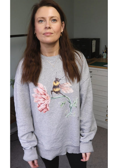 Oversized Yoga Bee Sweatshirt (Organic/Recycled Hybrid)